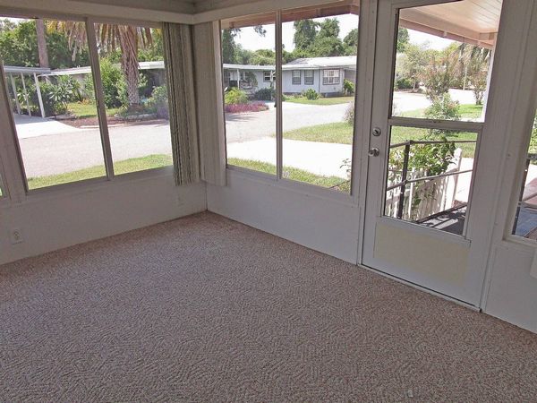 219 Paradise South, Leesburg FL 34788