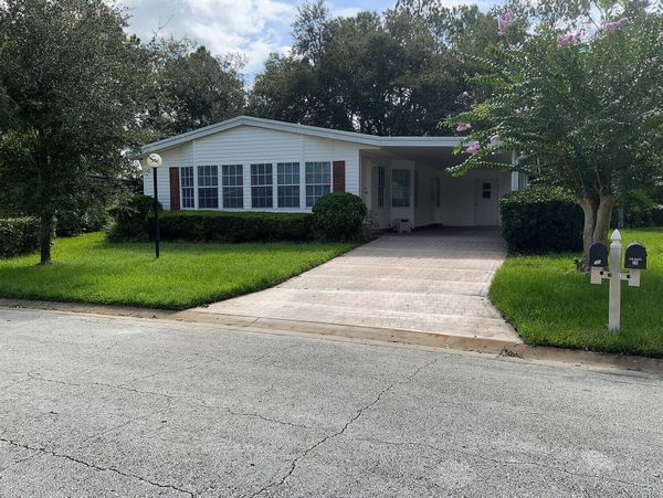 30 Bluewater Lake Circle, Ormond Beach FL 32174