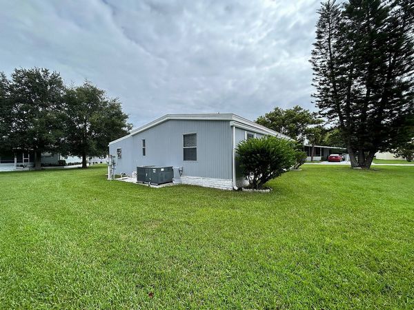 550 Laguna Ct, Oviedo FL 32765