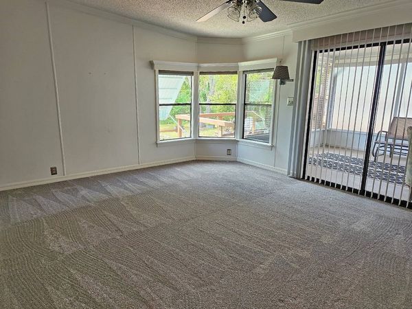 244 Taipei Island Ln, Leesburg FL 34788