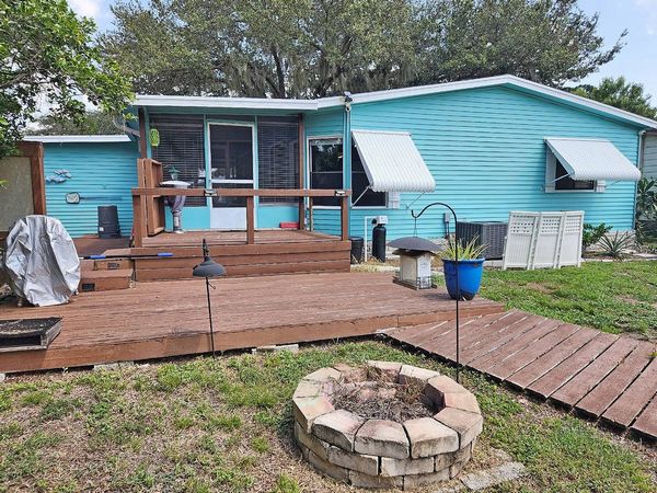 244 Taipei Island Ln, Leesburg FL 34788
