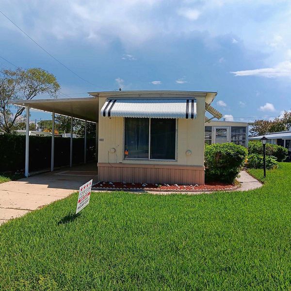 918 Reed Canal Rd, Lot 403, South Daytona FL 32119