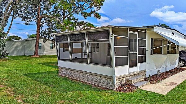 4891 Spruce Creek Rd, Port Orange FL 32127