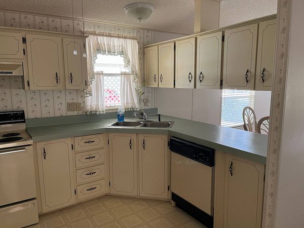 1071 Dewitt Street, Sebring FL 33872