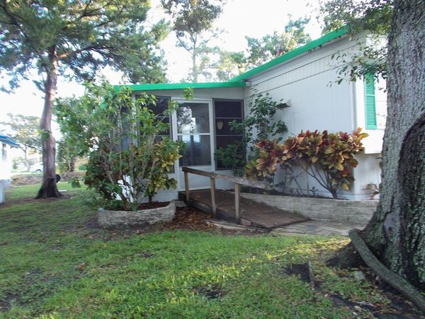 21 Royal Palm Circle , Port Orange FL 32127