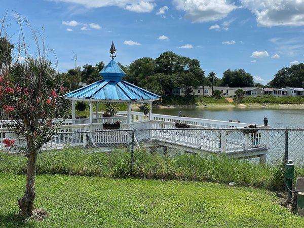 199 Landing Dr, Leesburg FL 34748