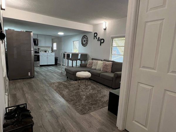 198 London Dr., Kissimmee FL 34746
