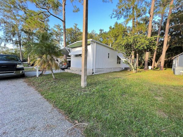 198 London Dr., Kissimmee FL 34746
