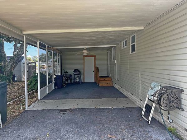 154 East Sterling Way, Leesburg FL 34788