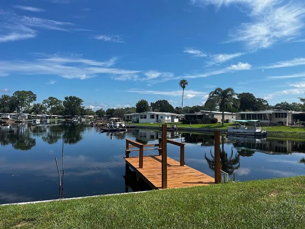 154 East Sterling Way, Leesburg FL 34788