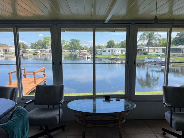 154 East Sterling Way, Leesburg FL 34788