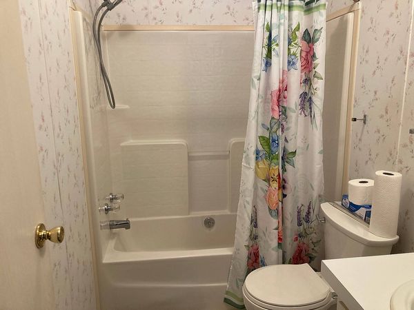 2228 Hollowridge Dr, Orange City FL 32763