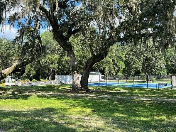 12129 Grand Oak Lane, Oxford FL 34484