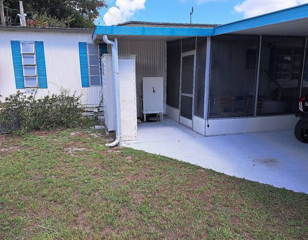 54 Hibiscus Ave, Mount Dora FL 32757