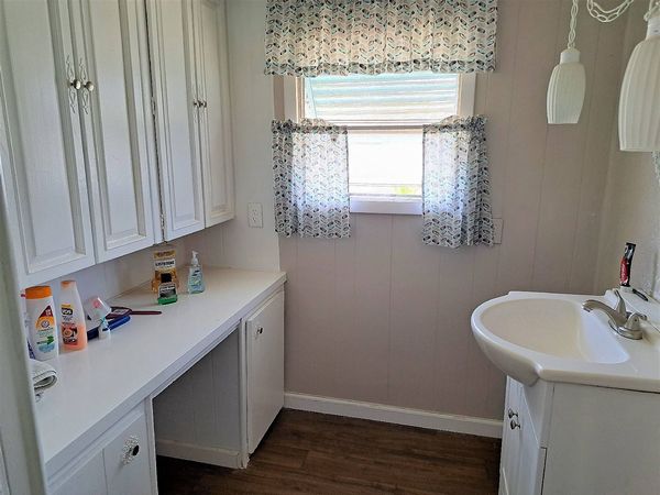 54 Hibiscus Ave, Mount Dora FL 32757