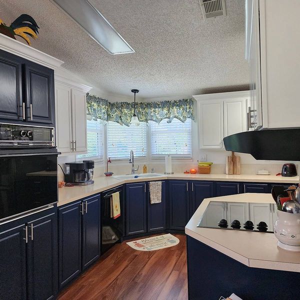 674 Pineview Dr, Orange City FL 32763