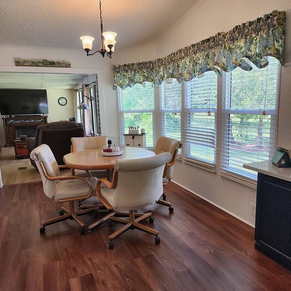 674 Pineview Dr, Orange City FL 32763