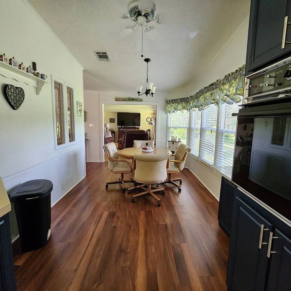 674 Pineview Dr, Orange City FL 32763