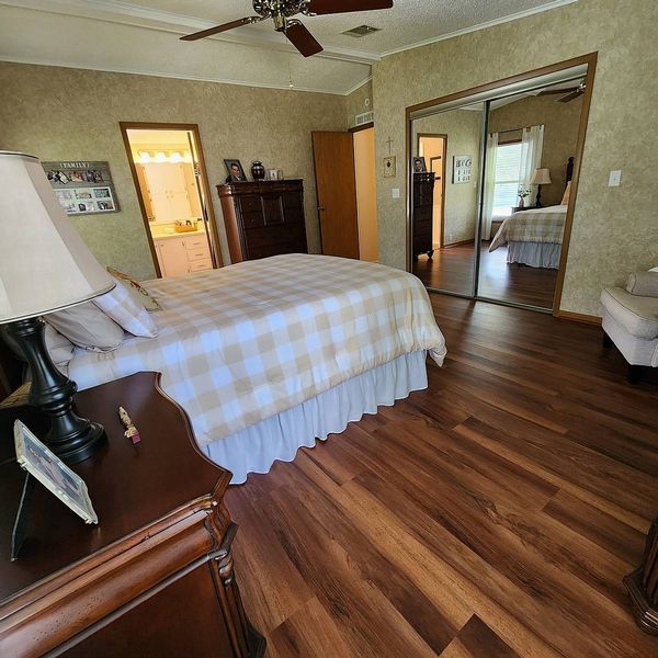 674 Pineview Dr, Orange City FL 32763