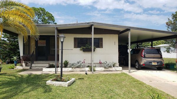 233 Linden St, Port Orange FL 32127
