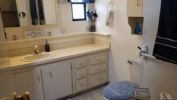 233 Linden St, Port Orange FL 32127