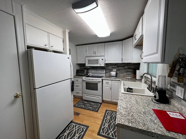 121 Poinsettia Dr, Lot 0012, Leesburg FL 34788