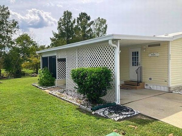405 Palm Ave, Wildwood FL 34785