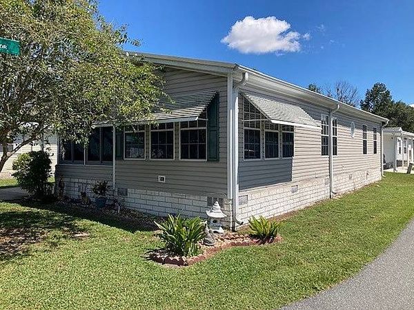 1120 Cypress Dr, Wildwood FL 34785