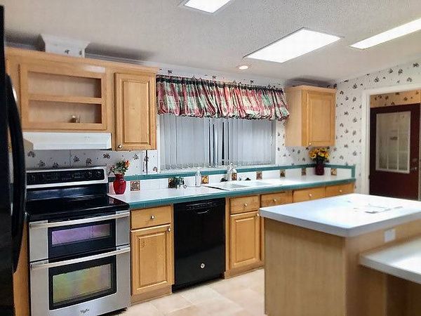371 Casa Grande, Lot 581, Edgewater FL 32141