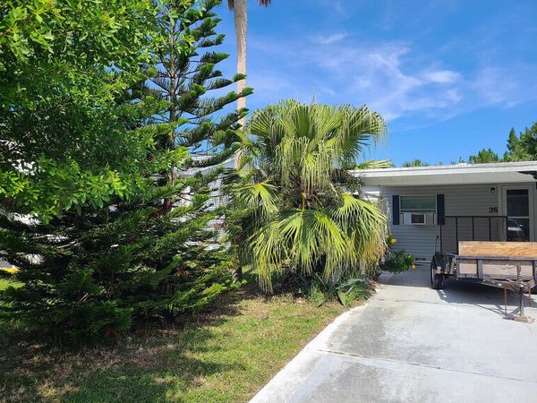 35 Red Fox Lane, Flagler Beach FL 32136