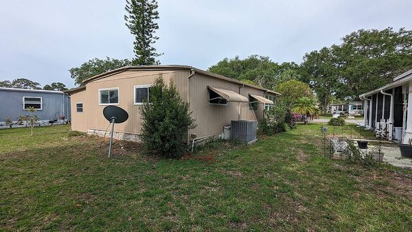 5649 Newman Dr., Port Orange FL 32127