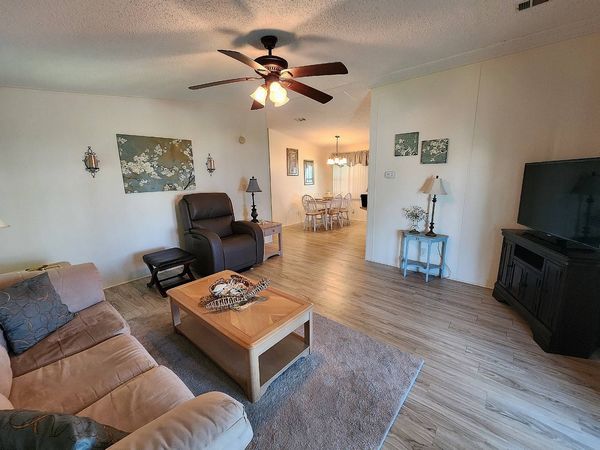 47 Sea Fern Dr, Lot 171, Leesburg FL 34788