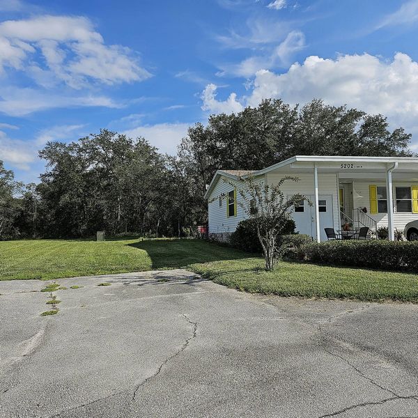 5202 El Adobe Dr, Leesburg FL 34748
