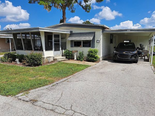138 Hibiscus Dr, Lot 54, Leesburg FL 34788