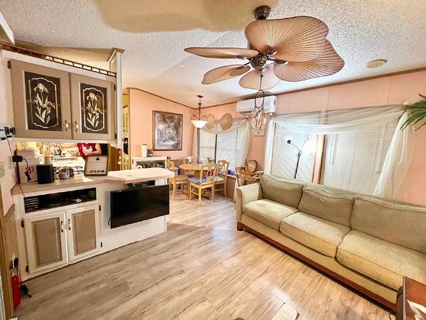 1983 Fortune Rd E-9, Kissimmee FL 34744