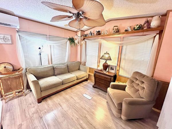 1983 Fortune Rd E-9, Kissimmee FL 34744