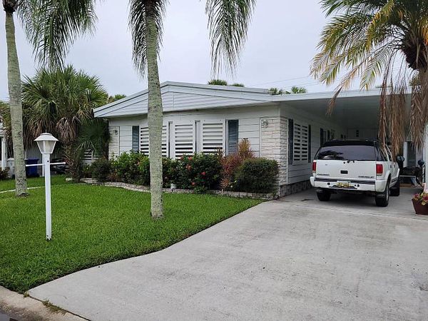 7300 20th St, Lot 76, Vero Beach FL 32966