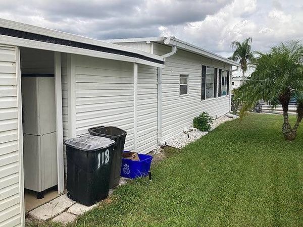 118 South Lake Dr, Leesburg FL 34788