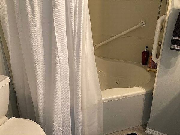 118 South Lake Dr, Leesburg FL 34788