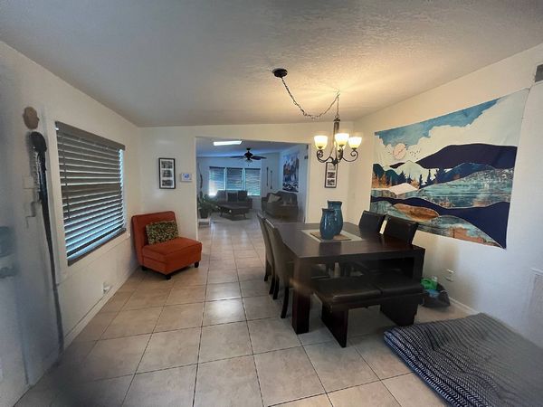 523 Archer Ln., Kissimmee FL 34746