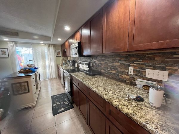 523 Archer Ln., Kissimmee FL 34746