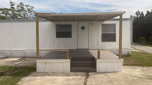 914 Clearlake Rd, Lot 204C, Cocoa FL 32922