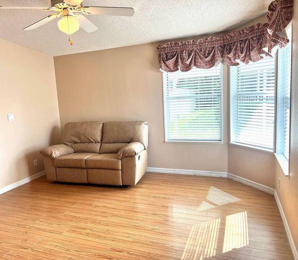 3625 Wonderland Park Ln., Kissimmee FL 34746