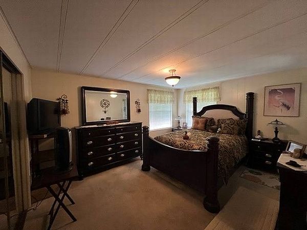 20 Kings Blvd, Leesburg FL 34748
