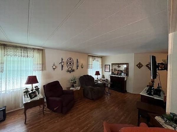 20 Kings Blvd, Leesburg FL 34748