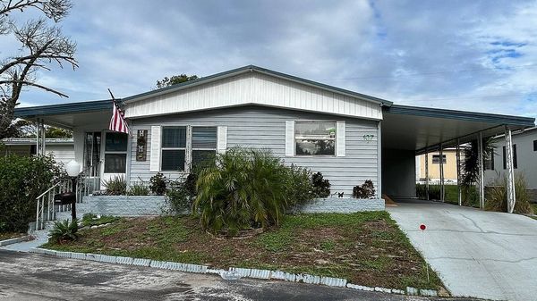 107 Clairmont Ave, DeBary FL 32713