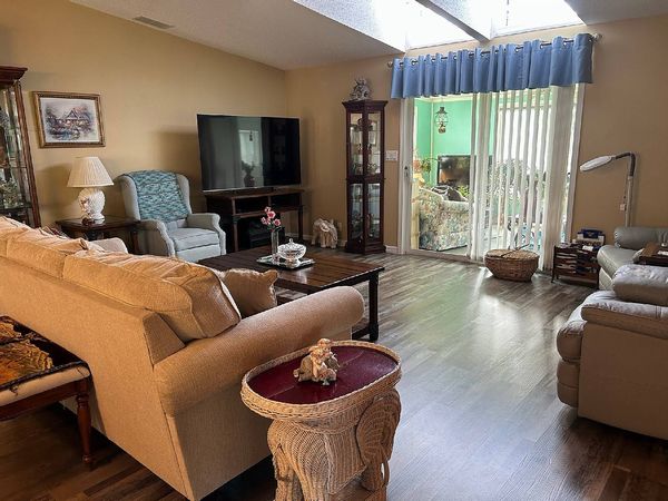 5100 El Adobe Dr, Leesburg FL 34748