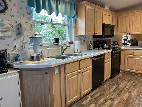 5100 El Adobe Dr, Leesburg FL 34748