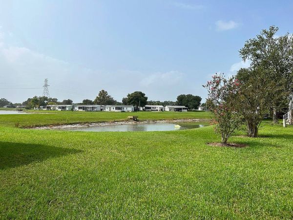 5100 El Adobe Dr, Leesburg FL 34748