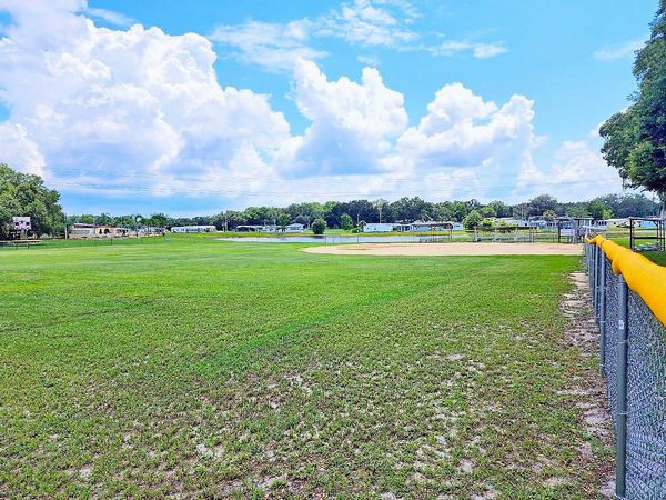 5100 El Adobe Dr, Leesburg FL 34748